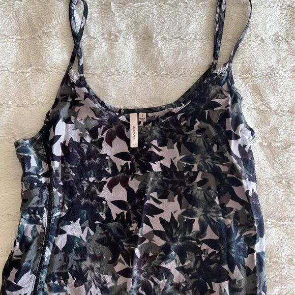 Sunday Best Print Tank Top - Picture 1 of 1